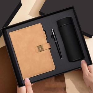 Ensemble cadeau d'entreprise personnalisé 3-en-1 : carnet en PU avec stylo et mug en acier inoxydable de 100 feuilles pour clients VIP - Product Image 2