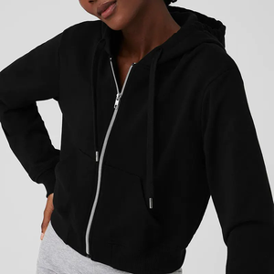 Fabricant de survêtement <span class=keywords><strong>zippé</strong></span> décontracté de couleur unie personnalisé pour femmes sweat-shirt à manches longues uni <span class=keywords><strong>noir</strong></span> crop tops sweats à capuche pour femmes - Product Image 2