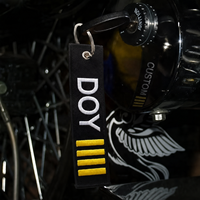 Porte-clés pour l'équipage de vol en gros, porte-clés personnalisés à double face avec logo brodé pour la promotion de l'aviation, cadeaux