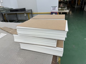 Halojen içermeyen cam elyaf Board-G132