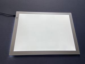 طاولة حسية دائرية للأطفال لعام 2024، طاولة أنشطة للأطفال، لوحة رسم وتتبع مضيئة، صندوق إضاءة للأطفال - Product Image 3