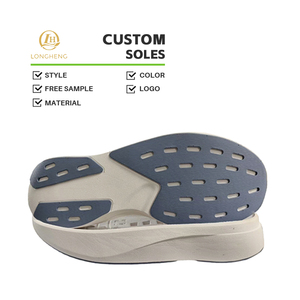 Suole per Scarpe Outdoor Natural stride che Promuovono una Transizione Fluida da Punta a Tallone nelle Scarpe Sportive e da Outdoor - Product Image 1
