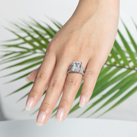 Énorme diamant 6ct coussin taille blanc CZ zircon cubique 925 bague Solitaire en argent Sterling pour les femmes fiançailles de mariage