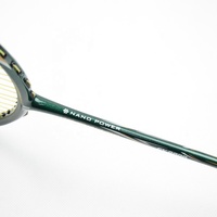 Raquettes de badminton professionnelles de marque supérieure en carbone et aluminium, légères, cordage Lawntex, durables, souples, design personnalisé