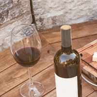 Capsules thermorétractables transparentes en PVC pour bouteilles de vin avec logo personnalisé en gros, capsules en ruban adhésif pour bouteilles en verre