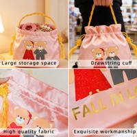 Pochette en satin rose de luxe en gros avec cordon de serrage, impression de logo personnalisé, sac cadeau portable pour souvenirs de mariage et emballage de bijoux