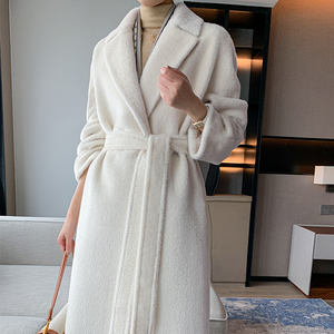 الجملة عالية الجودة بيرو الألبكة الشعر الشتاء سماكة الدفء أفخم أوروبا وأمريكا شعبية طويلة معطف من قماش الكشمير - Product Image 1