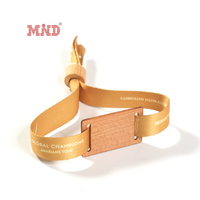Bracelet écologique 13.56MHZ personnalisé carte en bois fermoir en bambou tissu tissé bracelet RFID pour les événements