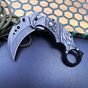 มีดพับคารัมบิตสแตนเลสสตีลสลักลายกริมรีปเปอร์สำหรับใช้ในบ้าน - Product Image 5