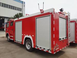 Nuevo Camión Cisterna Contra Incendios Dongfeng 4x2 de 5 Toneladas a Gasolina - Product Image 6