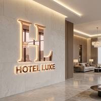 Enseigne personnalisée en lettres 3D miroir or rose, logo de luxe en acier inoxydable brossé pour l'identification murale de la réception d'hôtel