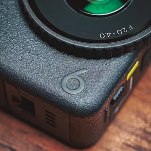 <span class=keywords><strong>DJI</strong></span> <span class=keywords><strong>Osmo</strong></span> Action 6 Combo Estándar y Combo Aventura, Cámara <span class=keywords><strong>4K</strong></span> 60 Ultra HD con Estabilización de Imagen y Batería de Larga Duración, Cámara para Vlogging - Product Image 5