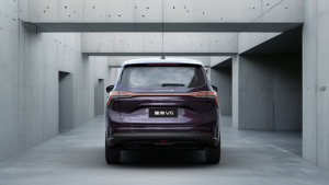 2026 Best Seller Dongfeng <span class=keywords><strong>Auto</strong></span> Forthing TK7 500km 360 °   Nuova <span class=keywords><strong>Auto</strong></span> Elettrica SUV a 7 Posti Economica per Uso Familiare con Telecamera Posteriore - Product Image 2