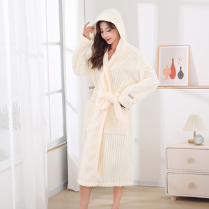 Robe polaire corail à capuche pour femmes peignoirs en peluche doux pour femmes moelleux mignon long manteau maison vêtements de <span class=keywords><strong>nuit</strong></span> robes pour cadeau - Product Image 1