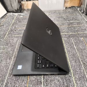 แล็ปท็อปธุรกิจ Dell 3400 i5 รุ่นที่ 8 RAM 8GB พร้อมตัวเลือก SSD 256GB หน้าจอ 14 นิ้ว FHD ปรับปรุงใหม่ ขายส่ง - Product Image 5