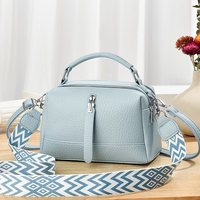 Nouveaux Sacs à Main en Cuir PU de Haute Qualité pour Femmes 2025 – Sacs à Bandoulière Tendance de Créateur avec Chaînes – Articles de Gros à la Mode pour Femmes