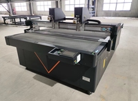 Machine de découpe automatique Rongchi PLC CNC à moteur électrique pour tissus jeans, denim et tapis