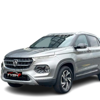 SUV compact d'occasion Baojun 510 2017 1.5L 6MT LHD 112HP Toit ouvrant panoramique Caméra de recul Voiture d'occasion fiable pour l'exportation