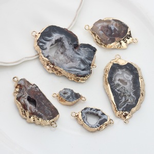 Vente en gros d'agate naturelle géode géométrique connecteurs d'irrégularité breloques pour la fabrication de bijoux à bricoler soi-même <span class=keywords><strong>trouver</strong></span> des accessoires de bijoux - Product Image 1