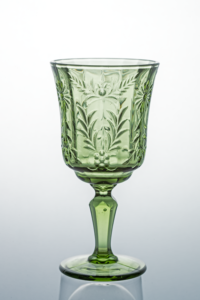 Reliëf Vintage Glazen Bekers Effen Veelkleurige Geperste Daisy Bloem Wijn Duurzaam En Stylishi Voor Feest - Product Image 3