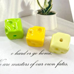 Acrylic Cheese Square <b>Beads</b> 14.5Mm Perforated For Bracelet Making DIY Accessories Random Color Mixing - Product Image 3