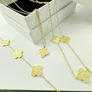 Inspire Bijoux Calligraphie Arabe Bijoux Sabr <span class=keywords><strong>Shukr</strong></span> Tawakkul Bracelet Patience Gratitude Trust Bracelet à Quatre Feuilles pour Femme - Product Image 1