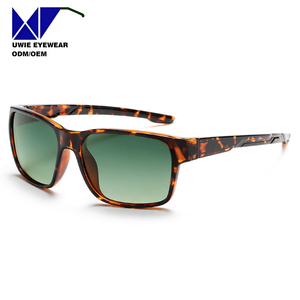 Lunettes de soleil polarisées UV400 personnalisées OEM TR90 taille 55-17-135 pour adultes unisexes, fabriquées en usine certifiée ISO - Product Image 2