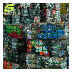 Venta caliente usado invierno <span class=keywords><strong>abrigos</strong></span> <span class=keywords><strong>de</strong></span> <span class=keywords><strong>piel</strong></span> suave para las mujeres al por mayor <span class=keywords><strong>de</strong></span> <span class=keywords><strong>segunda</strong></span> <span class=keywords><strong>mano</strong></span> abrigo <span class=keywords><strong>de</strong></span> invierno a precios bajos ropa <span class=keywords><strong>de</strong></span> <span class=keywords><strong>segunda</strong></span> <span class=keywords><strong>mano</strong></span> - Product Image 2