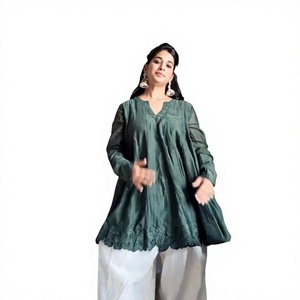 <b>Women</b> Green Cotton <b>Kurta</b> With White Palazzo Pants Ethnic Casual Wear Loose Fit Midi Length India Pakistan Style - Product Image 1