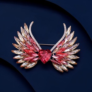 Broche de Cristal con Forma de Corazón y Alas de Ángel, Chapado en Oro Rosa, Joyería de Moda para Mujer, Accesorio de Regalo para Boda o Compromiso - Product Image 4