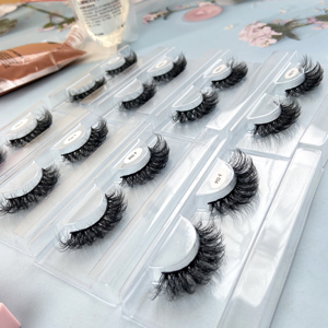 <span class=keywords><strong>Faux</strong></span> <span class=keywords><strong>cils</strong></span> courts en vison de 15mm 100% cheveux synthétiques noirs naturels faits à la main avec propre marque et emballage personnalisé pour le maquillage - Product Image 1