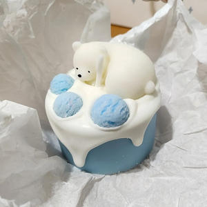 Vela <span class=keywords><strong>de</strong></span> cera <span class=keywords><strong>de</strong></span> <span class=keywords><strong>soja</strong></span> perfumada con oso siesta hecha a mano en caja <span class=keywords><strong>de</strong></span> regalo <span class=keywords><strong>de</strong></span> cumpleaños creativa lindo regalo <span class=keywords><strong>de</strong></span> boda para novia para el Día <span class=keywords><strong>de</strong></span> la madre - Product Image 1