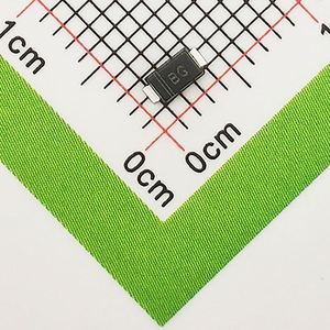 new and original SMF13A SOD-123FL Diodes TVS Diodes 21.5V 200W Unidirectional - Product Image 1