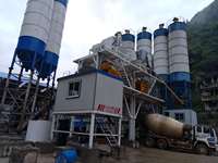 HZS120 Elektrische Container-Modulbetonmischanlage mit Lagerung für Bergbau- und Wasserkraftprojekte