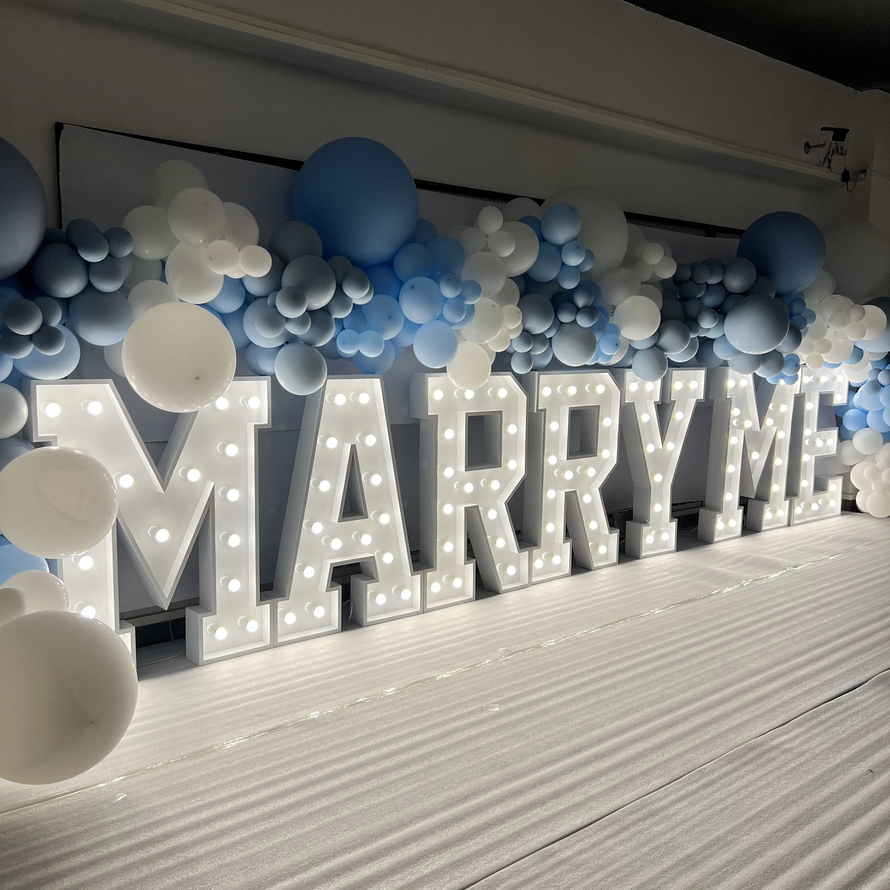 Lettera in acciaio inossidabile Marquee Marry Me Business Led lettere Mr e Mrs Wedding Sign 3 piedi Marquee-lettere