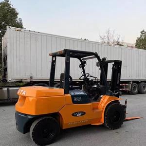 Gebrauchter Toyota 50 Diesel-Gabelstapler Original Japan Gebrauchte Maschine Guter Zustand 5000kg 5t Zuverlässig Langlebig Einsatzbereit - Product Image 2