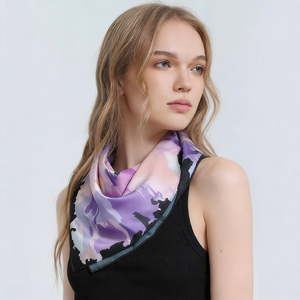Pañuelo Cuadrado de Verano con Protección UV de 70x70cm, Personalizado al por Mayor, con Sensación de Seda, Ligero, para el Cabello o el Cuello, para Mujer - Product Image 1