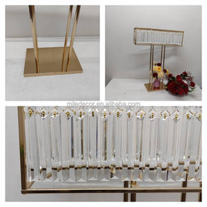 Éclairage <span class=keywords><strong>de</strong></span> mariage <span class=keywords><strong>de</strong></span> haute qualité : Lumières LED pour allée centrale et supports d'éclairage pour décoration <span class=keywords><strong>de</strong></span> mariage - Product Image 2