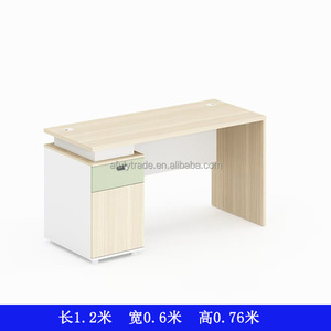 Hiện Đại Rắn Gỗ Văn Phòng Bàn Bán Buôn Bền Nhân Viên Bảng Và Bàn Ông Chủ Văn Phòng Thiết Kế Nội Thất - Product Image 2