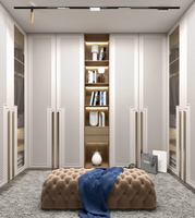 Dressing de luxe haut de gamme avec porte en PET en panneaux de paille écologiques et coiffeuse intégrée pour villas, hôtels et chambres à coucher