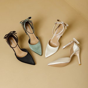 รองเท้าส้นสูงผู้หญิงแบบสวมสบาย น้ำหนักเบา หรูหรา ทันสมัย เหมาะสำหรับฤดูร้อน ทำจากผ้าซาติน ส้นเข็ม ประดับโบว์ สายรัดแบบผูก ปลายแหลม - Product Image 6