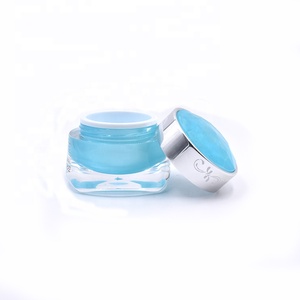 Paquete de cosméticos para el cuidado de <span class=keywords><strong>la</strong></span> piel con tapa en forma de diamante azul bebé, tarro de <span class=keywords><strong>crema</strong></span> de doble pared acrílico vacío de 50g con tapa de rosca impresa en seda - Product Image 2
