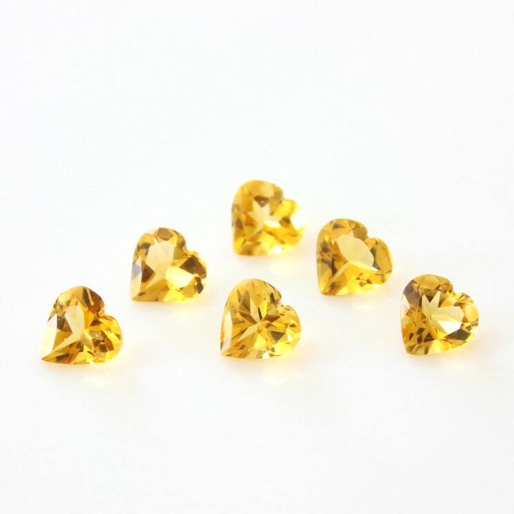 สีเหลือง