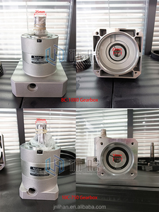 Motorreductor Planetario Nidec VRSF-10C-750-LMS con Relación de Velocidad 1:10 para Máquinas - Product Image 2