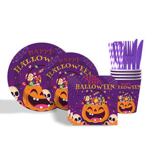2025 nouveau <span class=keywords><strong>Halloween</strong></span> violet citrouille 8 pièces jetable papier vaisselle ensemble tasses serviettes assiettes pour fête fournitures Kits - Product Image 5