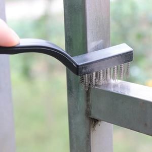 Xi'an Stainless Steel <b>Wire</b> <b>Brush</b> 7 Inch Durable Cleaning <b>Brush</b> For Household Rust Removal - Product Image 1