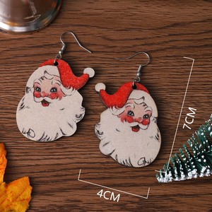 Pendientes de madera Navidad Old Man gotas pendientes para mujer Uionen 203 - Product Image 4