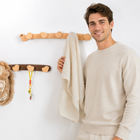 Porte-manteau mural en bois de noyer noir avec crochets en bois massif, design perforé, motif mignon pour entrée et couloir