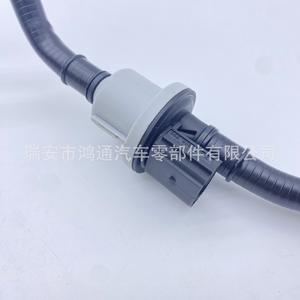 Vanne solénoïde de cartouche de charbon actif Volkswagen Skoda 04E133781BP, vanne à diaphragme, pièce en plastique - Product Image 3