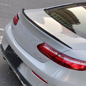 Pour Mercedes Benz Classe E Coupé C238 Spoiler de coffre arrière en fibre de carbone aspect carbone Déflecteur style E53 AMG M4 Noir brillant - Product Image 4